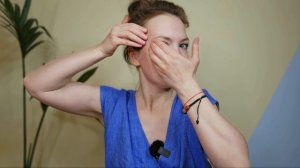 Йога для лица: нависшее веко — 19 мин | Фейсфитнес с Ольгой Андриановой