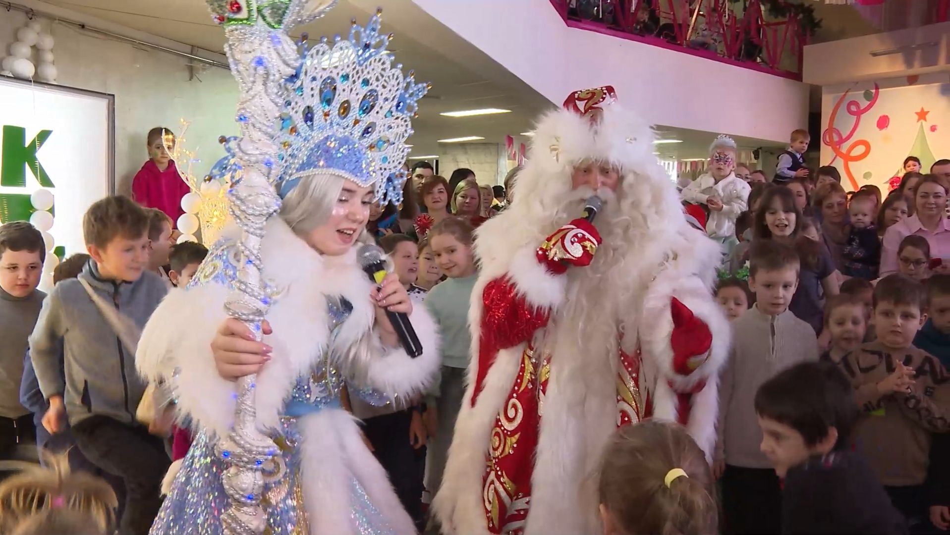(12+) «Главная ёлка» для членов профсоюзов работников здравоохранения региона прошла в ДК «Яуза» смотреть онлайн