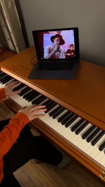 Угадайте известную песню из сериала «СОЛДАУТ» смотреть онлайн