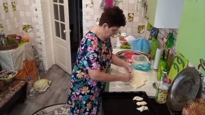 СЪЕЗДИЛИ В МАГАЗИН👛 НАПЕКЛА КАЛАЧЕЙ🥐 СНЕГ ИДЕТ ВЕСЬ ДЕНЬ❄️