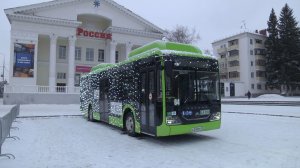 В Кургане по новогоднему маршруту ездит бесплатный автобус