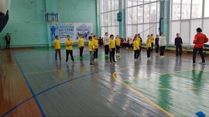 Внеклассное занятие на тему: Подвижные игры народов России .mp4