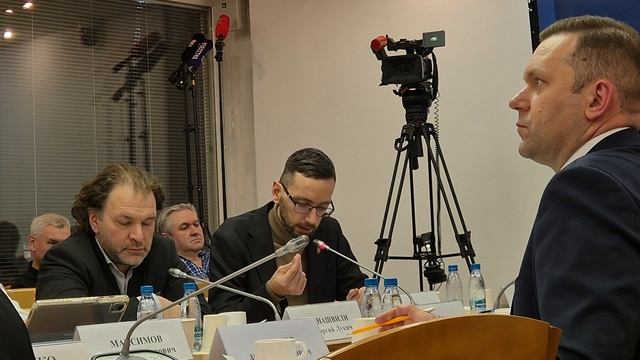 ГД. Круглый стол "Актуальные проблемы при совершении сделок с недвижимостью" (11) смотреть онлайн