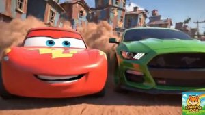 МУЛЬТФИЛЬМ ДЛЯ ДЕТЕЙ, Котик вместе с молнией маквин выигрывает в гонка крысу