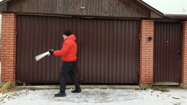 Упражнения с мечами-бабочками Вин Чун в деревне (7)