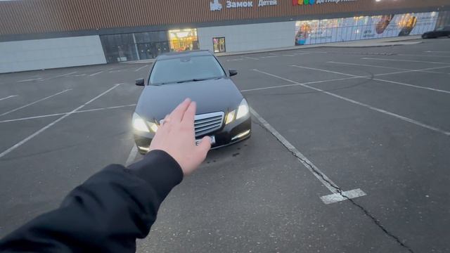 Mercedes Benz E200 W212 идеальное состояние
