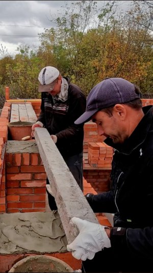 На века, а  не на время. Строим капитальный кирпичный дом.