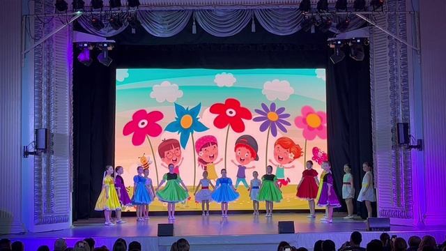 Хореографическая композиция «Прилипалки» - группа Карамельки-DANCE