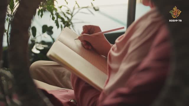 Минем әти-әнием, дусларым хиҗабка каршы | Мин нигә яулык бәйләмим? смотреть онлайн