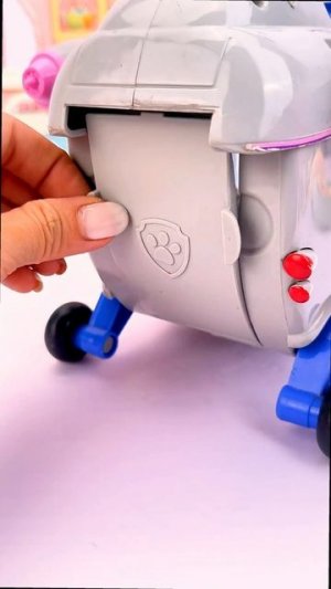 Микки Маус и Плуто 🤗