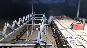 Лестница на тетиве из металлического профиля 50х25