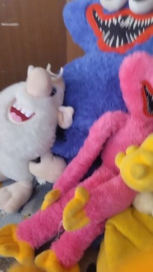 радужный друг нашел себе друзей