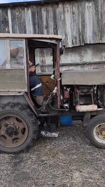 самодельный трактор с двигателем ЗАЗ) дед у меня тоже самодельщик! смотреть онлайн