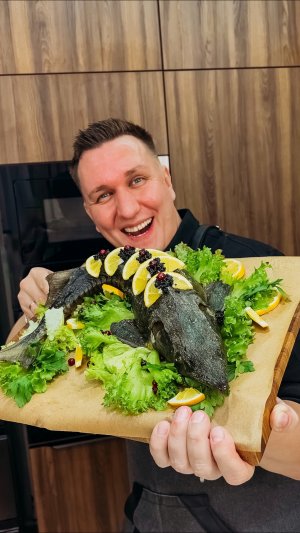 ЗАПЕЧЁННЫЙ ОСЁТР