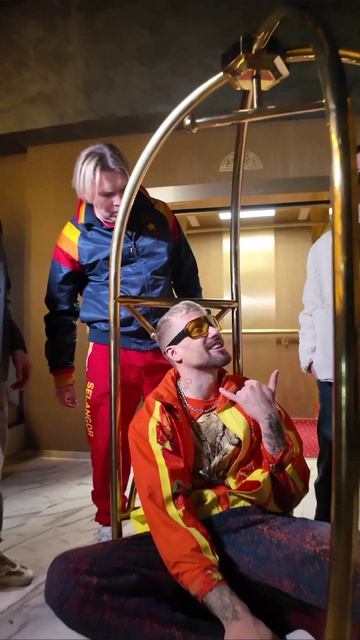 А на что они обиделись? 👀🙃
#nlo #загулял #музыка