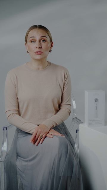 Institute Estelare Многофункциональный бьюти-аппарат для омоложения лица, Режим VR смотреть онлайн