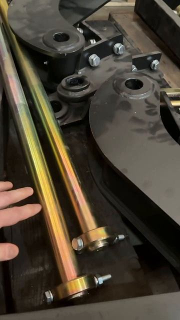 Вилы откидные на ковш для MST, Hidromek, JCB, Terex смотреть онлайн