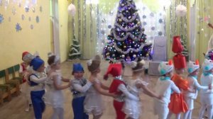 Новогодний утренник =КАК ДЕТИ СНЕЖИНКУ ИСКАЛИ= г.Севастополь, ГБДОУ 34. муз-рук. Захарова Е.И.