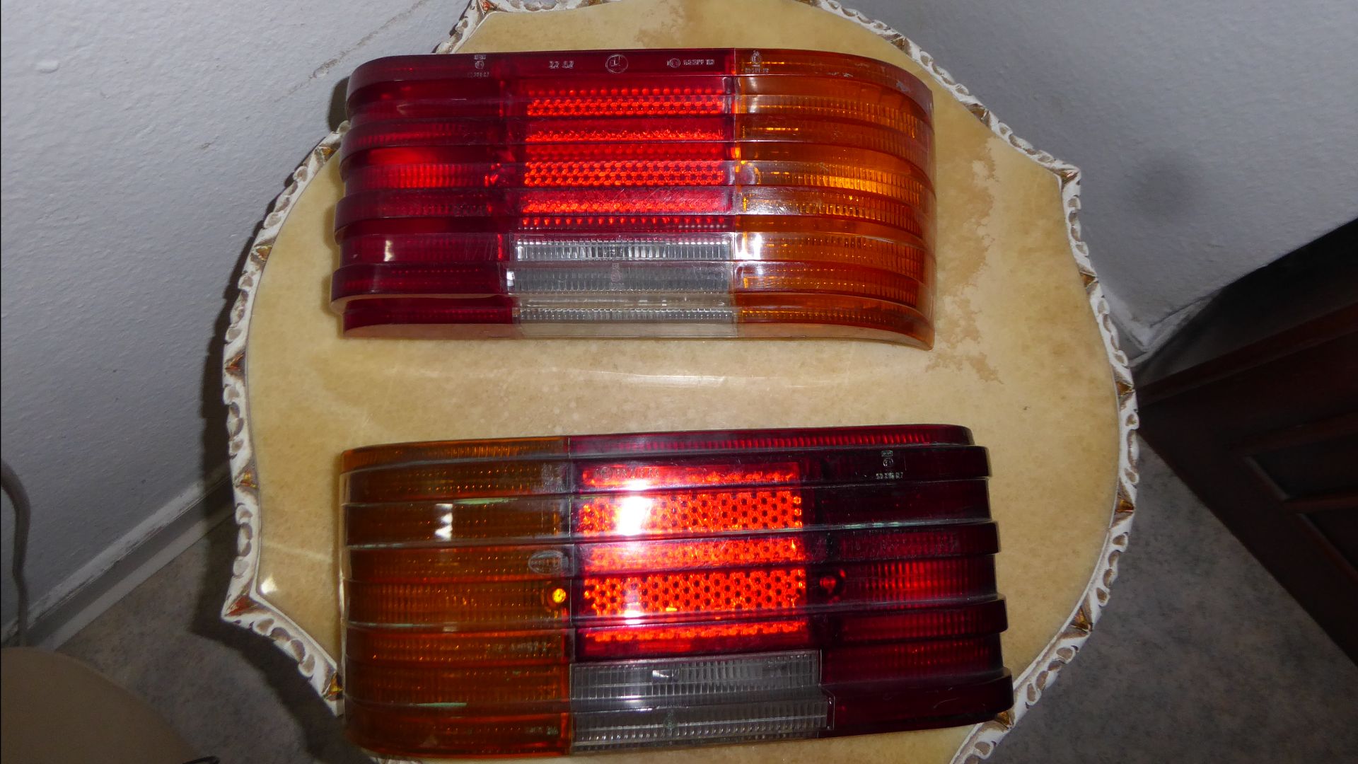 Фонари задние на Мерседес W115 W114 рестайлинг смотреть онлайн