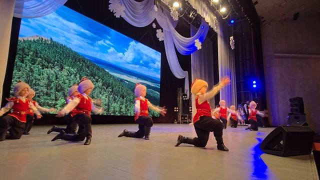 В Каменске-Уральском состоялся первый детский конкурс народного творчества. Панорама 23.12.25 смотреть онлайн