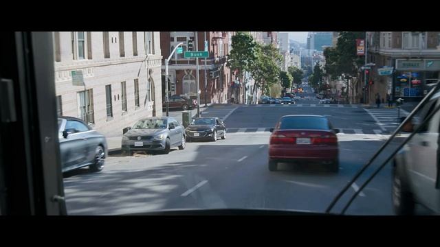 Захватывающий бой в автобусе. «Шан Чи и Легенда десяти колец. смотреть онлайн