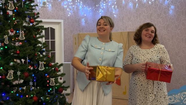 "Новый год, ёлки-палки!" смотреть онлайн