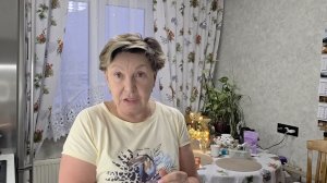 СМОТРИТЕ В ОБА!!!каждому блогеру по шизофреничкЕ 😂