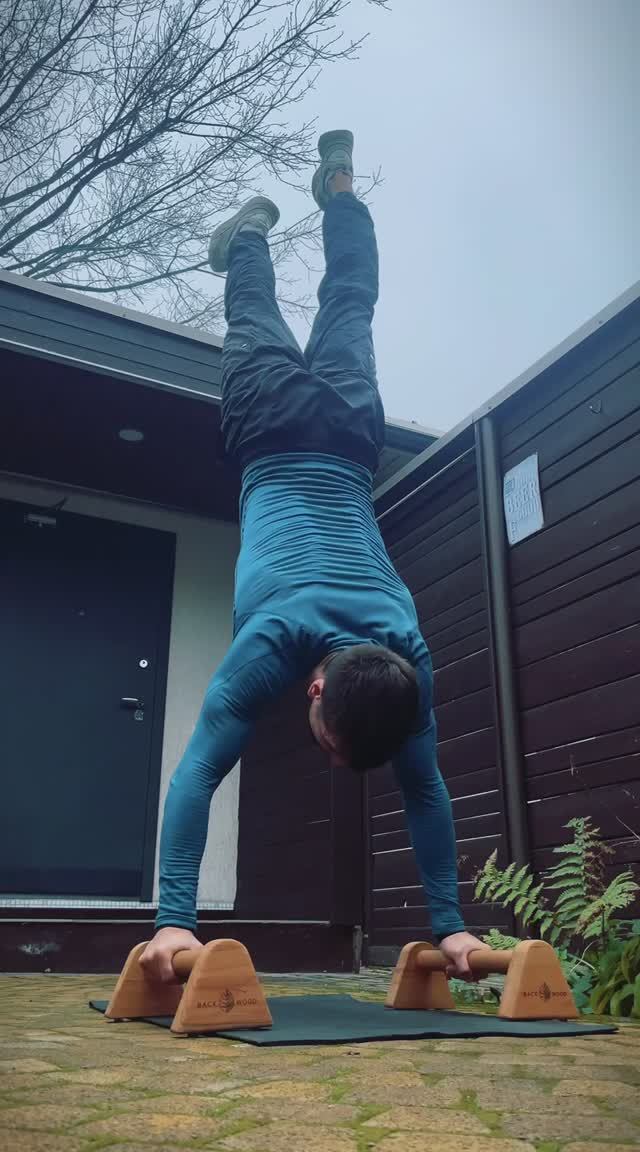 Стойка на руках в калистенике | Parallettes БЭКВУД