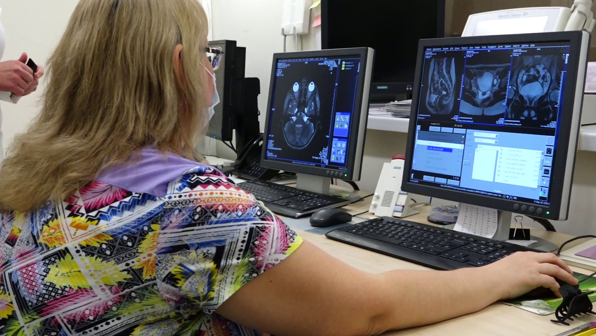 ОСОБЫЙ ПОДХОД: КАК ДЕЛАЮТ МРТ В ЦЕНТРЕ ОХРАНЫ МАТЕРИНСТВА И ДЕТСТВА