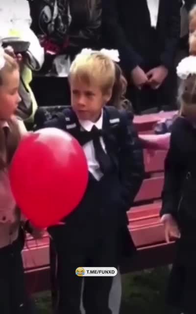 Он в своём познании настолько преисполнился...😁 смотреть онлайн