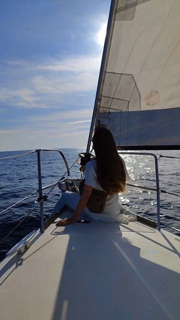 На яхте наедине с морем: атмосфера спокойствия