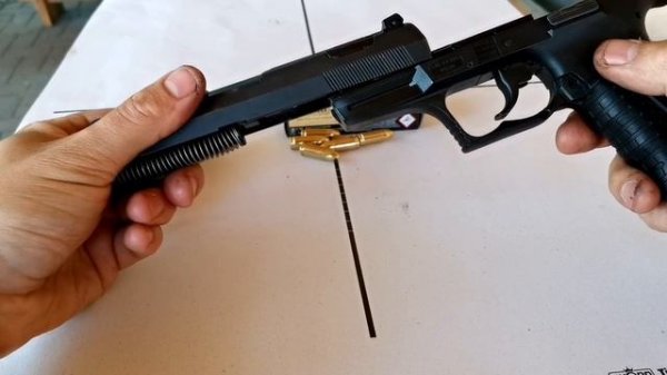 Обзор Вальтер П99 пистолета из фильмов с Джеймсом Бондом