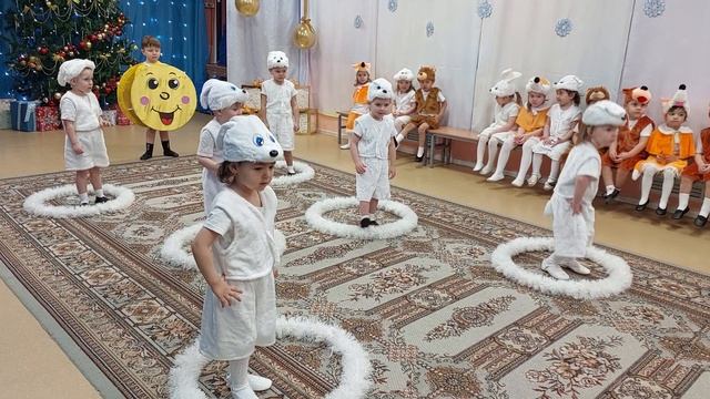 Новый год! Танец "Зайчики" смотреть онлайн