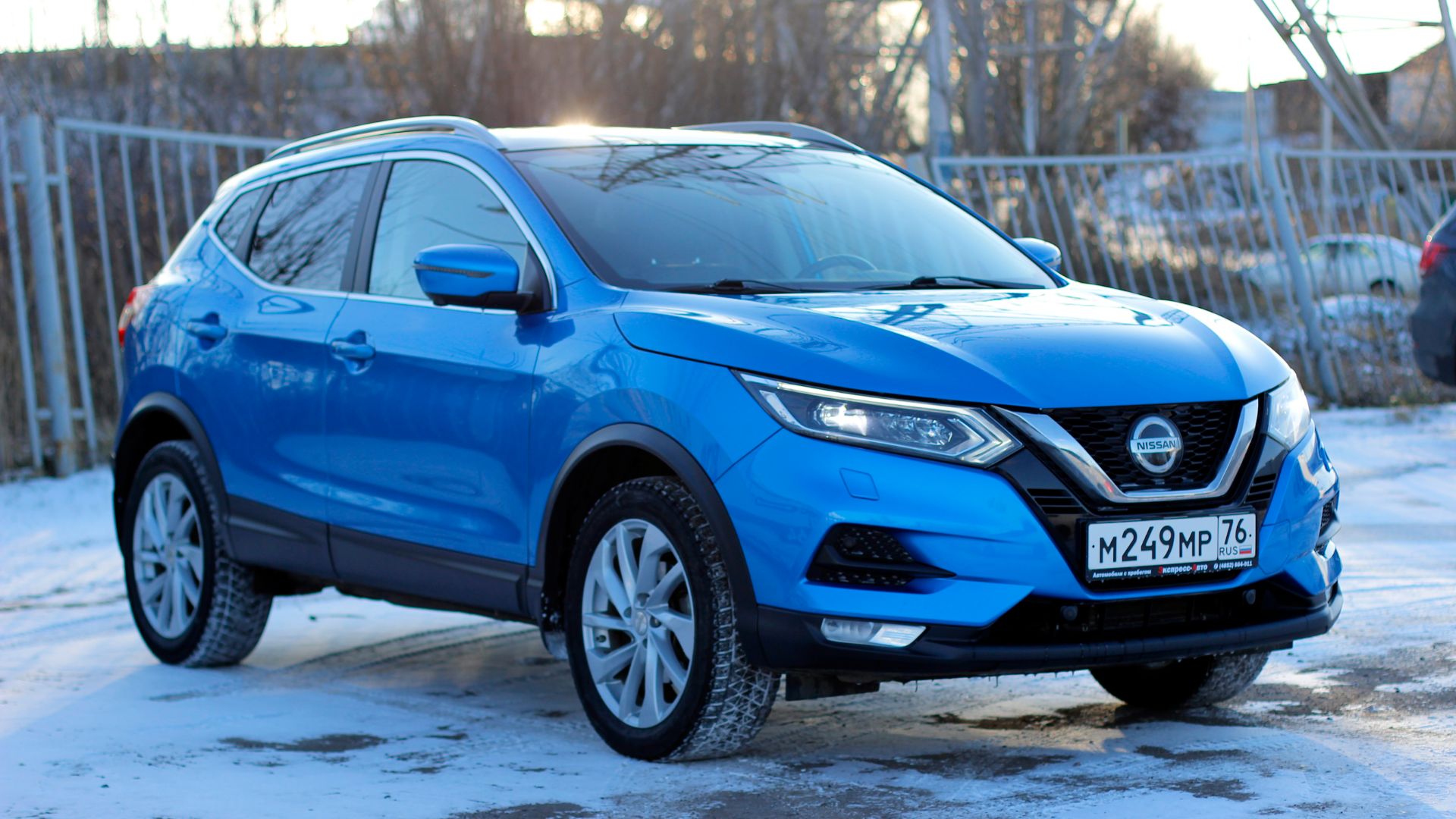 Nissan Qashqai смотреть онлайн
