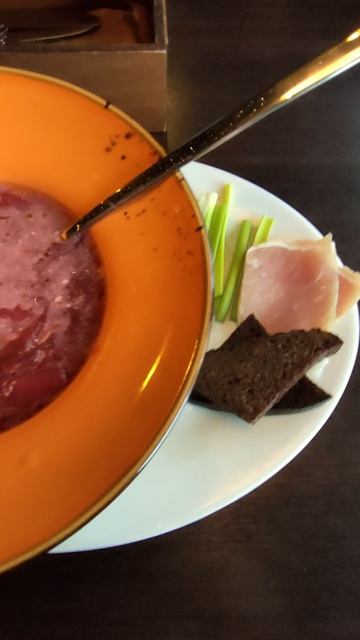 Кто не работает, тот ест 🤓 / Приятного аппетита!