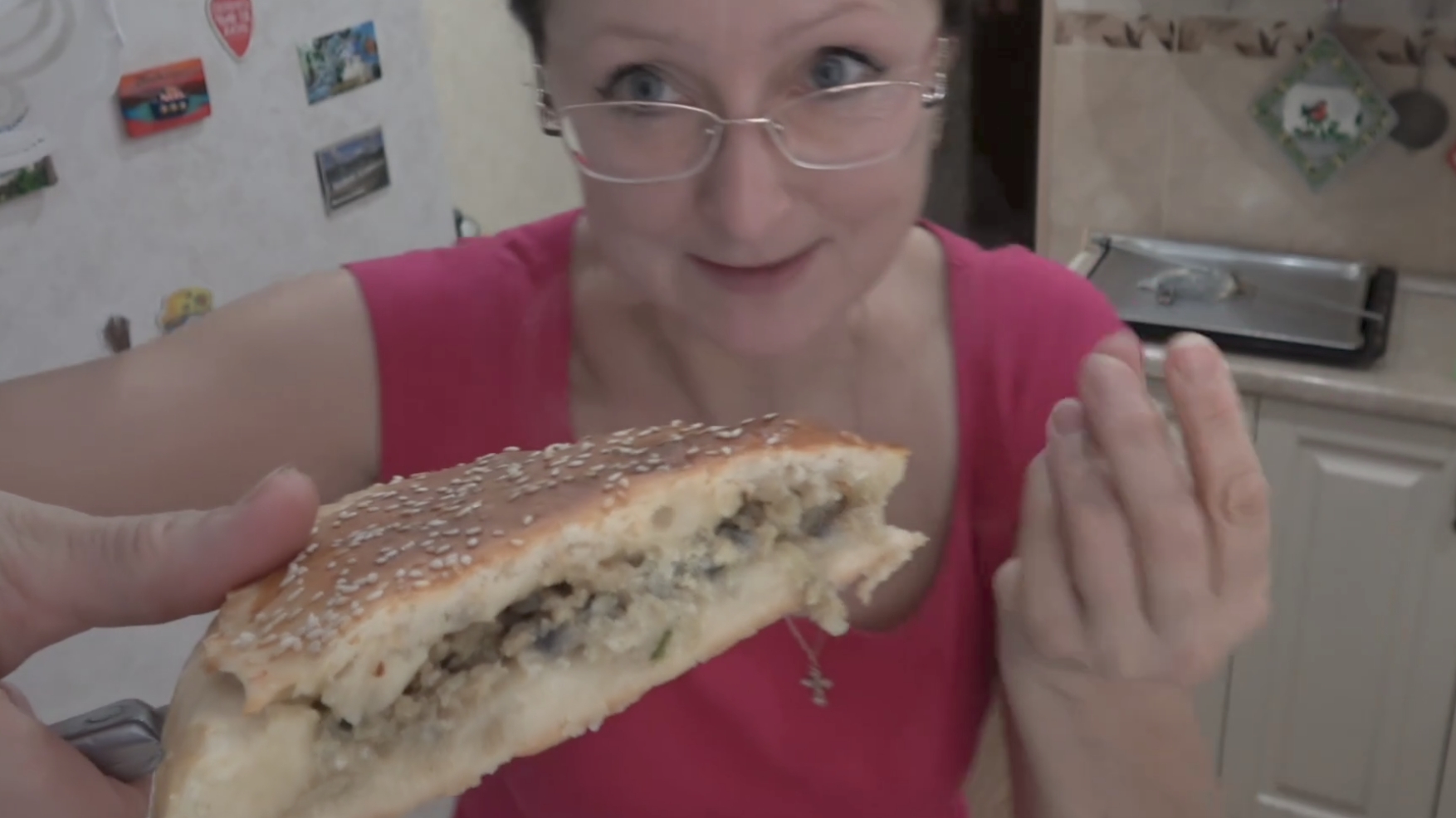 Декабрь 2025 года. Рыбный пирог в День памяти Николая Чудотворца. Мой любимый святой... смотреть онлайн