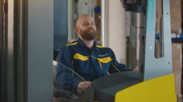 Как пройдёт ваш день в Ленте? Работа в распределительном центре