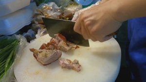 Лучшие свиные отбивные в Чбар Ампове! Камбоджийская уличная еда