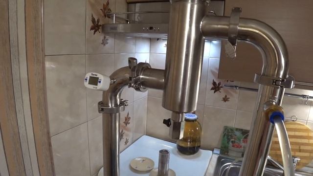 Ароматный грейпфрутовый мацерат на Wein Reform. (Грейпфрут? смотреть онлайн