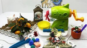 Мультики для детей. Новогодняя игрушечная зеленая мясорубка с антистрессиками. Мультики для малышей