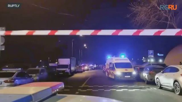 Сотрудники ДПС погибли при взрыве на юге Москвы смотреть онлайн