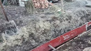 17,18 октября 2025г.Строю дом. Привезли цемент. Начала заливать фундамент.