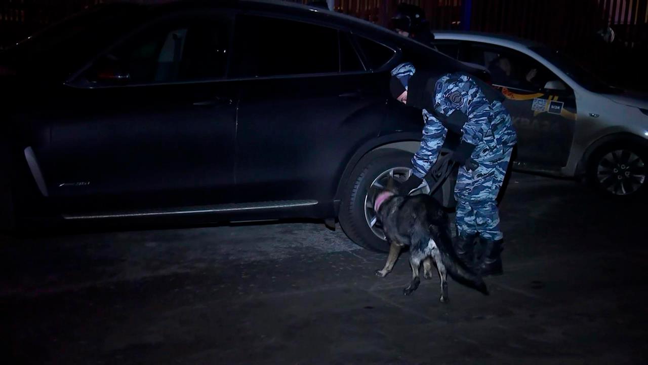 Появились кадры с места взрыва на Елецкой улице в Москве. смотреть онлайн