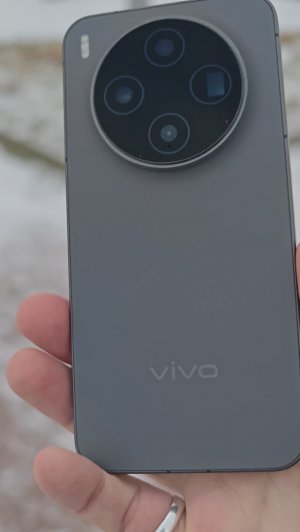 Vivo X300: лучший компактный смартфон или переоценённый проходняк? #vivo #vivox300 #компактныйсмартф