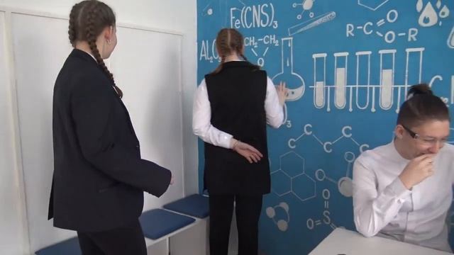 Ключ от всех дверей _ Экскурсия по школе смотреть онлайн