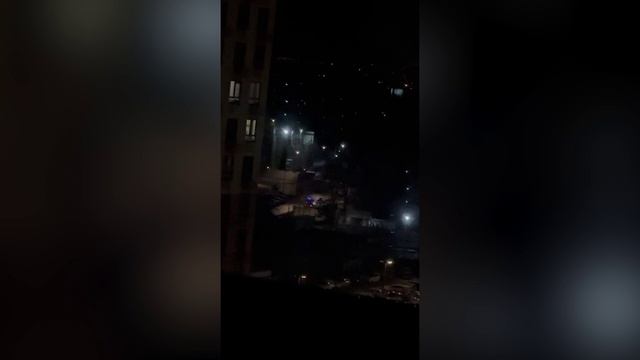 Первые кадры с места взрыва на юге Москвы смотреть онлайн