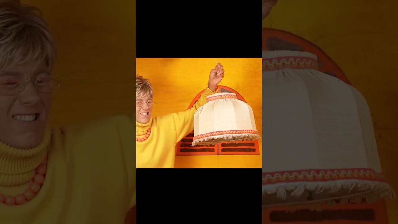 Бабушка устроила себе дом смотреть онлайн