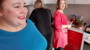 У Иришки в гостяхПодготовка к 8 марта