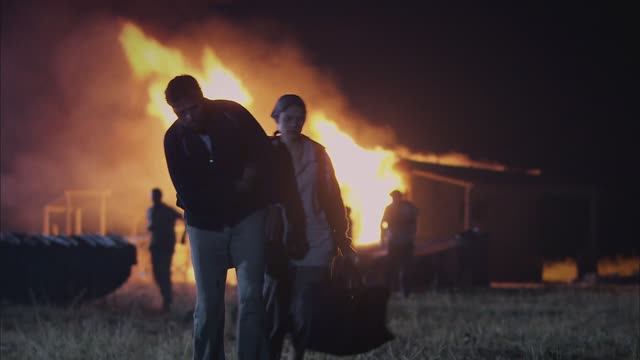 ЖЕНСКИЕ МЕЧТЫ О ДАЛЬНИХ СТРАНАХ - 2 серия смотреть онлайн