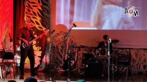 "Попурри советских комедий" // Ансамбль "Си-Диез"